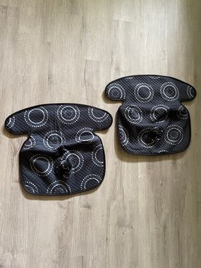 Universal Quilted Waterproof Car Seat Covers with Circular Print - Black & Gray